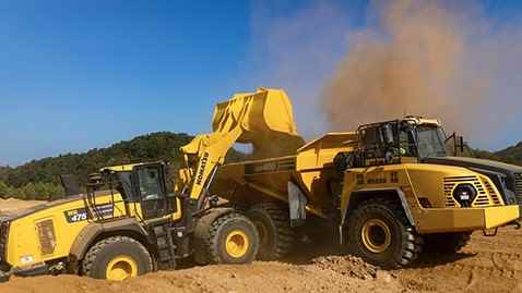 The new Komatsu Wheel Loader, WA475-10 increases fuel efficiency up to 30%